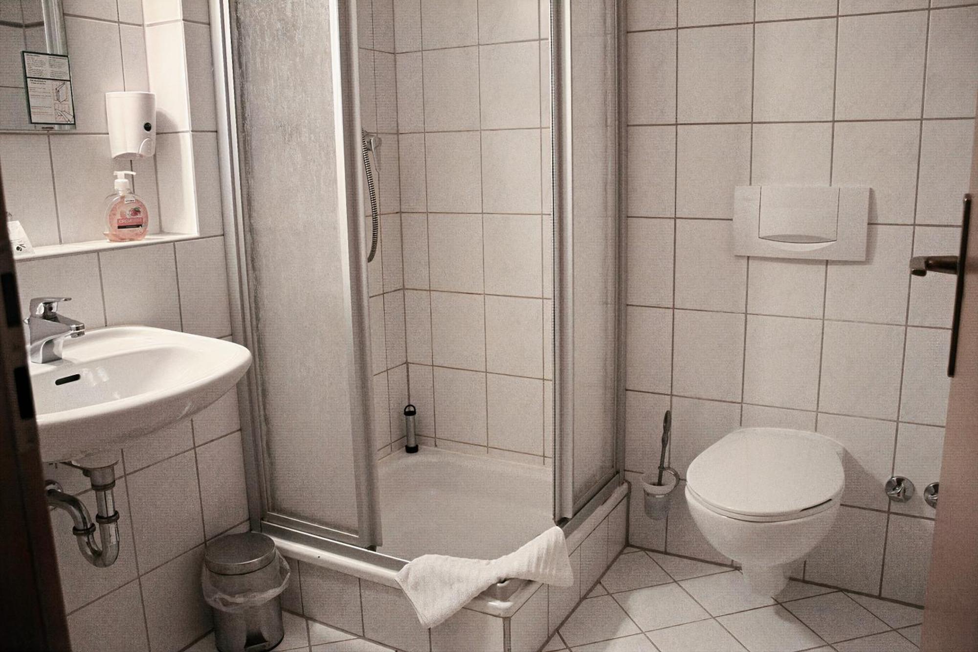 Waldhotel Feldbachtal Neuhaus am Rennweg Εξωτερικό φωτογραφία